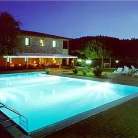 Landhuis Villalago Trasimeno