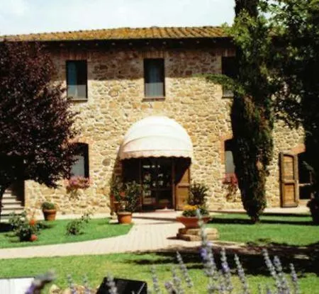 Villalago Magione