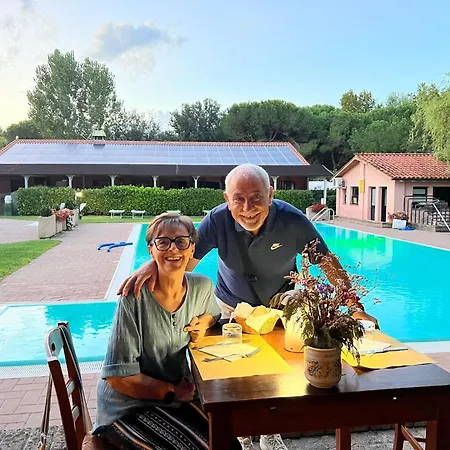 Villalago Trasimeno 乡村民宿